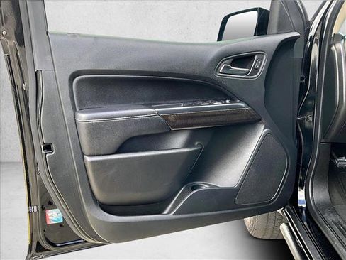 Certified 2022 GMC Canyon Elevation w/ Trailering Package image 18