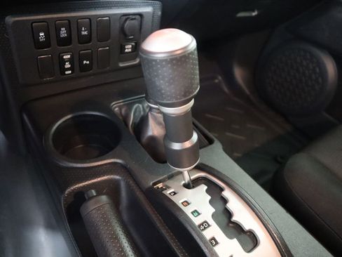 Used 2014 Toyota FJ Cruiser 4WD w/ Upgrade Package image 39