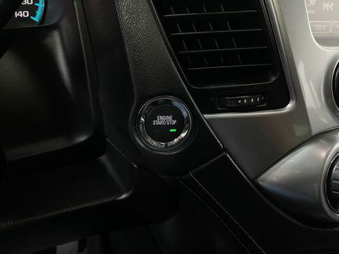 Used 2017 Chevrolet Tahoe LT image 24