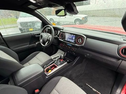 Used 2021 Toyota Tacoma 4x4 Double Cab image 19