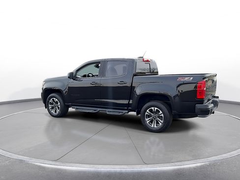 Used 2021 Chevrolet Colorado Z71 AWD/4WD image 6