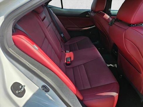 Used 2019 Lexus IS 300 RWD image 15