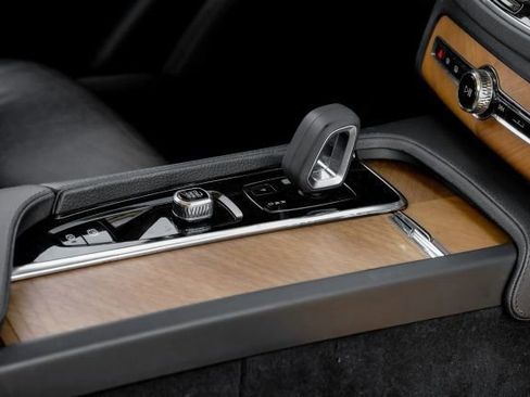 Used 2022 Volvo XC90 T8 Inscription Expression image 35