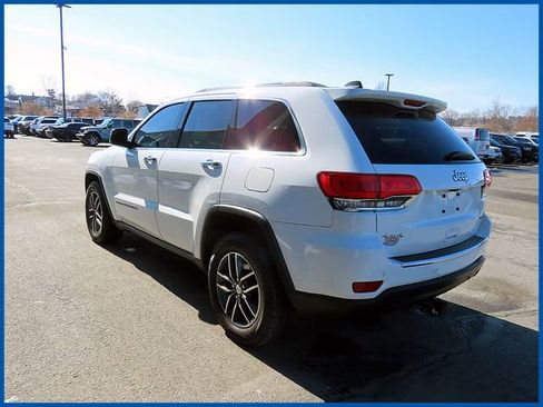 Certified 2018 Jeep Grand Cherokee Limited image 5