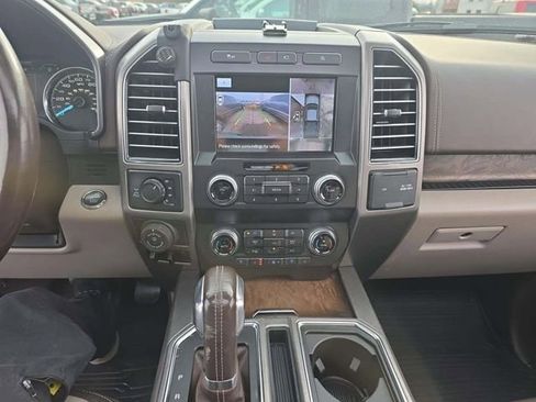 Used 2019 Ford F150 Limited image 13