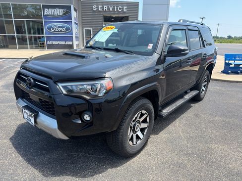 Used 2024 Toyota 4Runner TRD Off-Road Premium w/ Moonroof Package AWD/4WD image 2