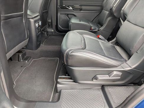 Used 2021 Ford Explorer ST w/ Equipment Group 401A AWD/4WD image 19