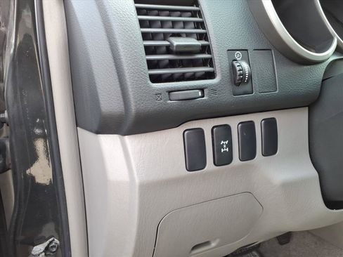 Used 2006 Toyota 4Runner SR5 image 15