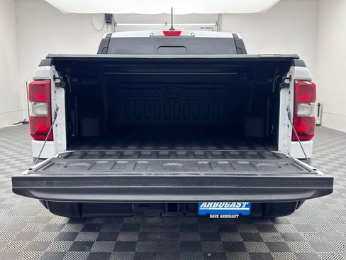 Used 2024 Ford Maverick Lariat w/ Black Appearance Package FWD image 9