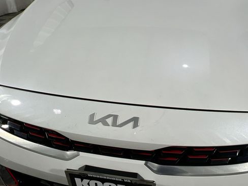 Used 2023 Kia Forte GT-Line image 11