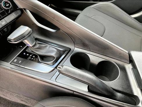 Used 2025 Hyundai Elantra Sport w/ Cargo Package FWD image 15