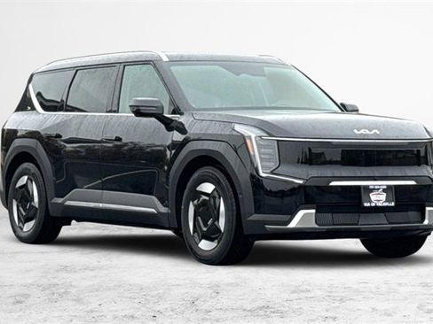 New 2026 Kia EV9 Wind image 2