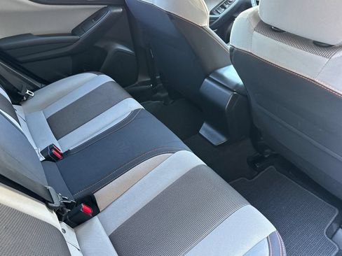 Used 2023 Subaru Crosstrek 2.0i Premium AWD/4WD image 18