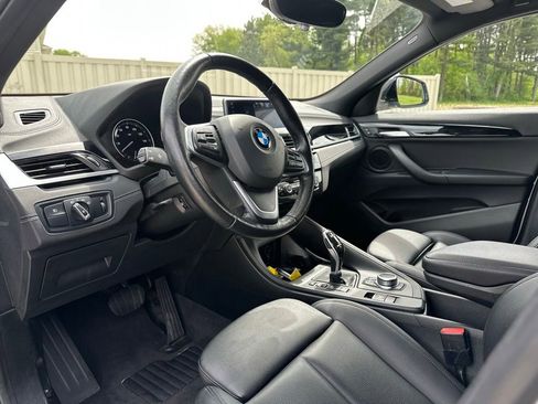 Used 2022 BMW X2 xDrive28i w/ Convenience Package AWD/4WD image 19