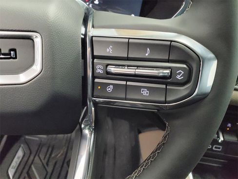 New 2026 GMC Canyon Denali image 14