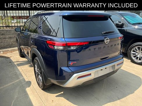 Used 2023 Nissan Pathfinder SL w/ SL Premium Package FWD image 15