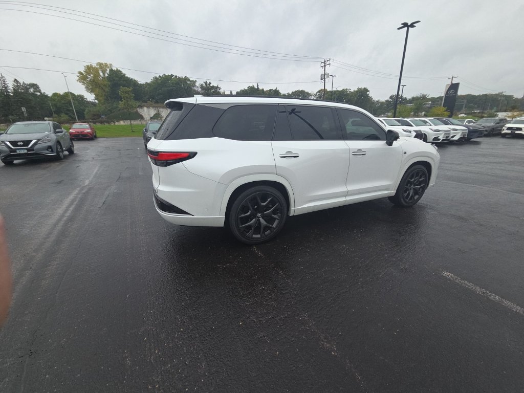 Used 2024 Lexus TX 500h AWD w/ Technology Package image 17