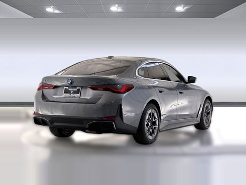 Used 2023 BMW i4 eDrive35 w/ Premium Package RWD image 8