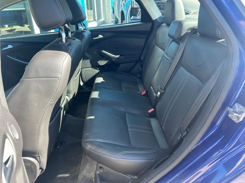 Used 2012 Ford Focus Titanium FWD image 30