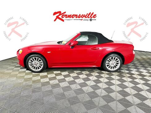 Used 2019 FIAT 124 Spider Classica image 4