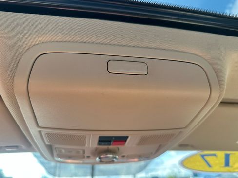 Used 2017 Volkswagen Jetta SE image 52