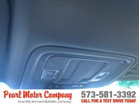 Used 2019 Chevrolet Silverado 1500 Custom w/ Custom Max Trailering Package AWD/4WD image 15