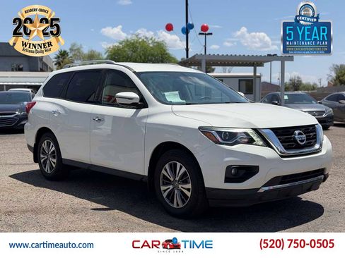Used 2020 Nissan Pathfinder SV FWD image 3