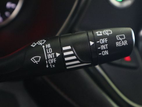 Used 2021 Chevrolet Blazer RS w/ Enhanced Convenience Package image 31