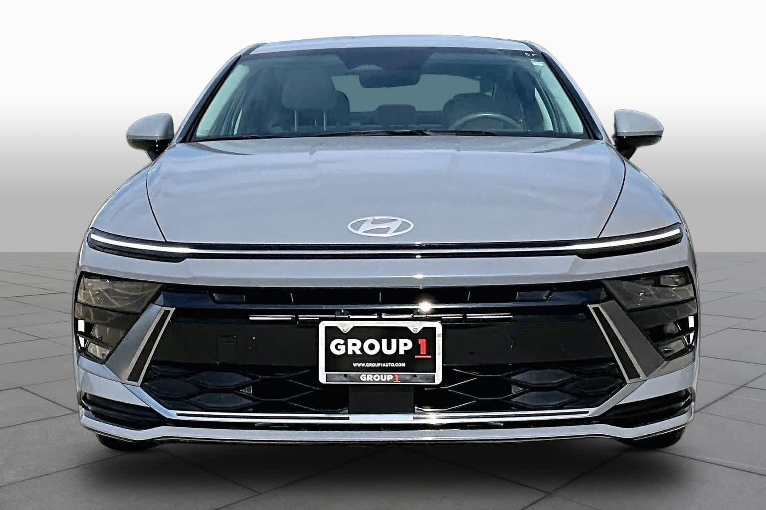 Used 2025 Hyundai Sonata SEL FWD image 4