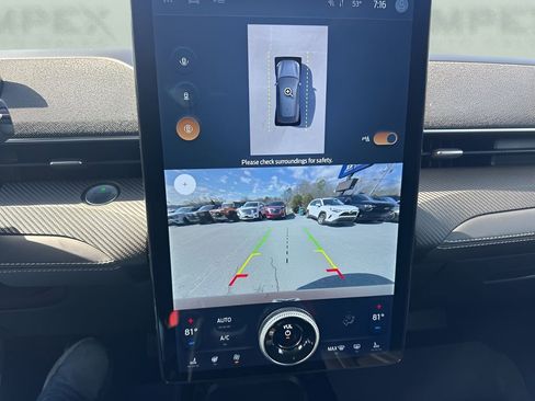 Used 2023 Ford Mustang Mach-E Premium image 22