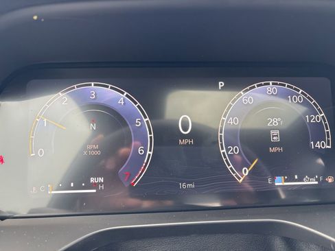 New 2026 Jeep Grand Cherokee Limited AWD/4WD image 15
