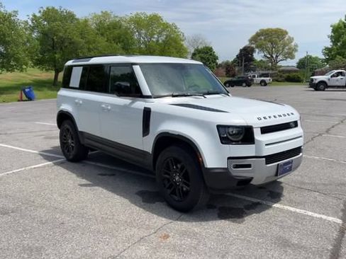 Used 2025 Land Rover Defender 110 S AWD/4WD image 48