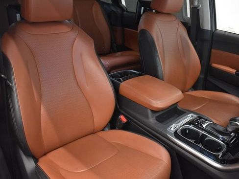 Used 2022 Kia Carnival SX Prestige FWD image 6