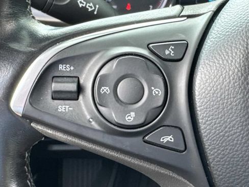 Used 2020 Buick Envision Essence FWD image 26