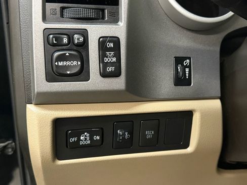 Used 2011 Toyota Tundra Limited w/ TRD Off-Road Pkg image 29