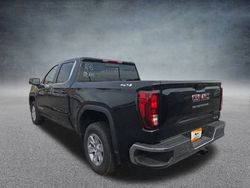 Used 2026 GMC Sierra 1500 SLE w/ Preferred Package AWD/4WD image 9