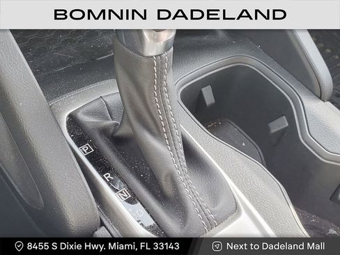 Used 2024 Nissan Frontier SV image 25