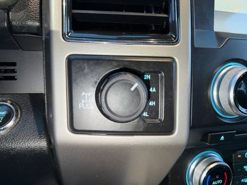 Used 2017 Ford F150 Limited image 52