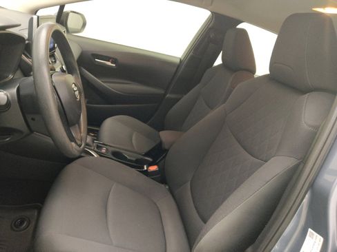 Used 2020 Toyota Corolla LE FWD image 17