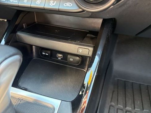 Used 2024 Kia Forte GT-Line w/ GT-Line Premium Package FWD image 24