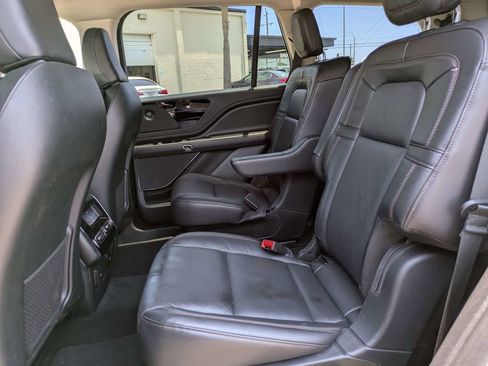 Used 2023 Lincoln Aviator Reserve image 15