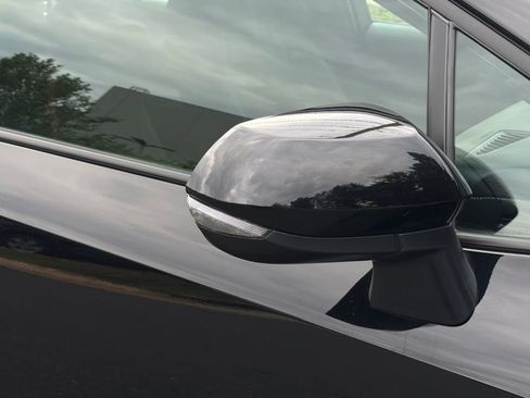 Used 2025 Toyota Corolla SE FWD image 8