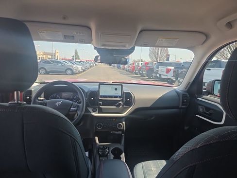 Used 2024 Ford Bronco Sport Heritage w/ Heritage Convenience Package image 17