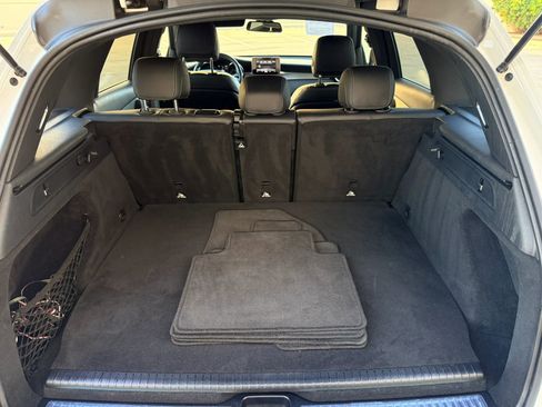 Used 2019 Mercedes-Benz GLC 350e 4MATIC image 16