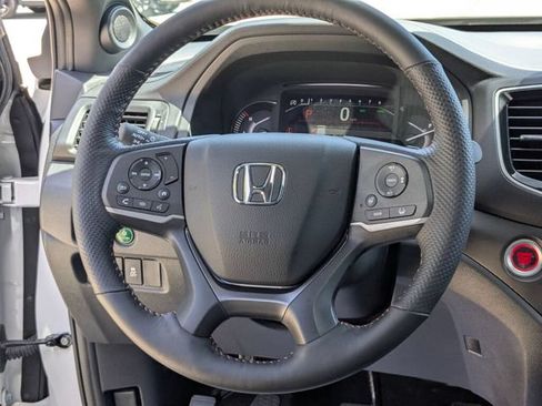 Certified 2025 Honda Passport TrailSport image 20