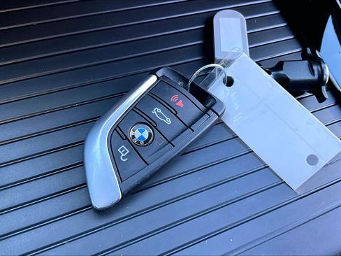 Used 2018 BMW X3 xDrive30i image 14