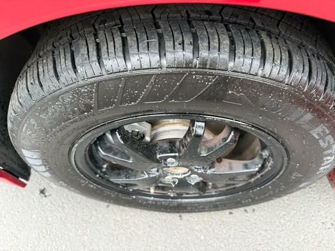 Used 2012 Toyota Prius Three image 25