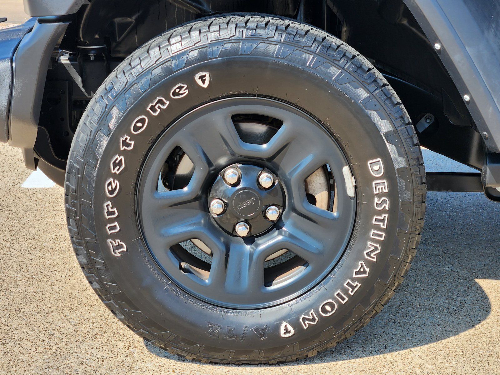 Used 2023 Jeep Wrangler Sport AWD/4WD image 19
