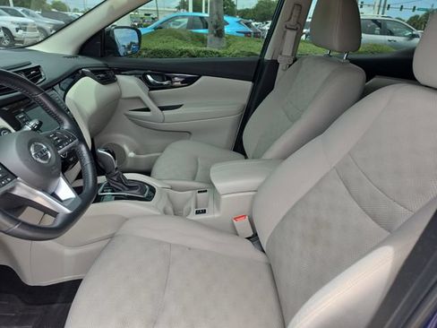 Used 2022 Nissan Rogue Sport SV AWD/4WD image 15