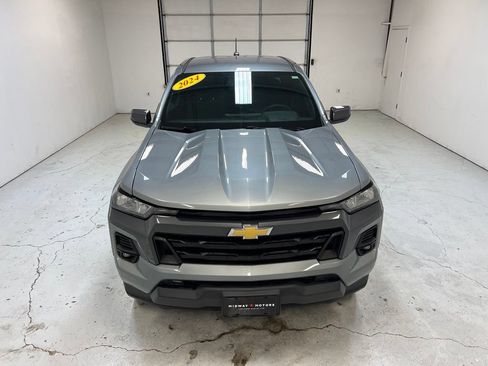 Used 2024 Chevrolet Colorado LT w/ LT Convenience Package RWD image 7